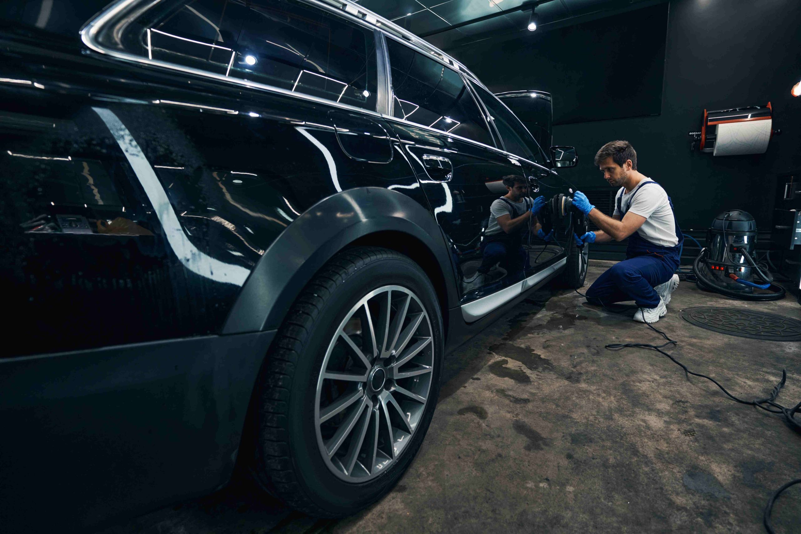 Car Exterior Detailing and Services by Dubai’s Best-Ranked Workshop