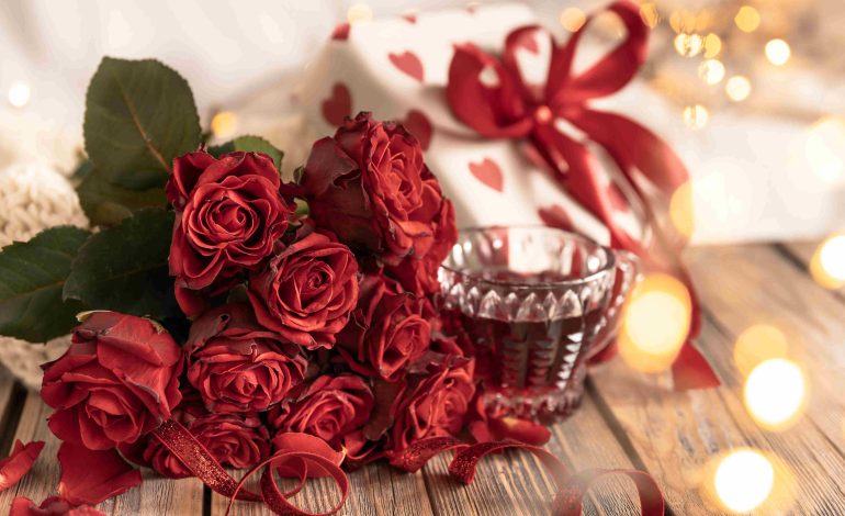 The Enchanting Significance of Roses as Gifts for Loved Ones
