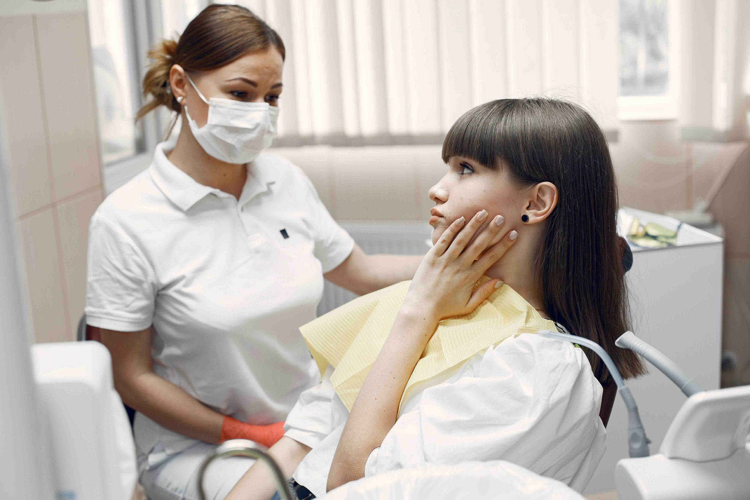 5 Tips For Quick Wisdom Tooth Pain Relief Recommended By Experts